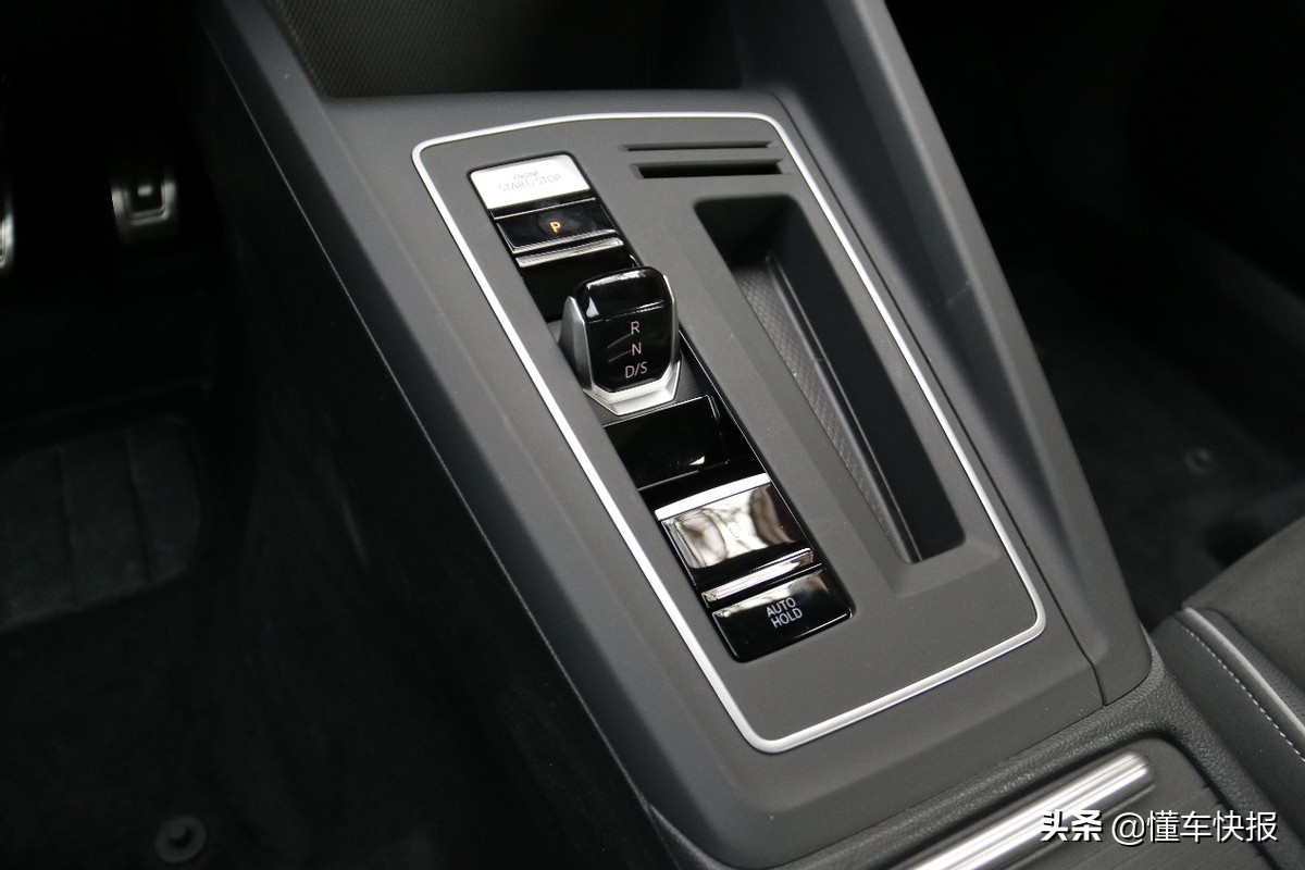 要高尔夫低配还是朗逸高配,要配置还是要品牌