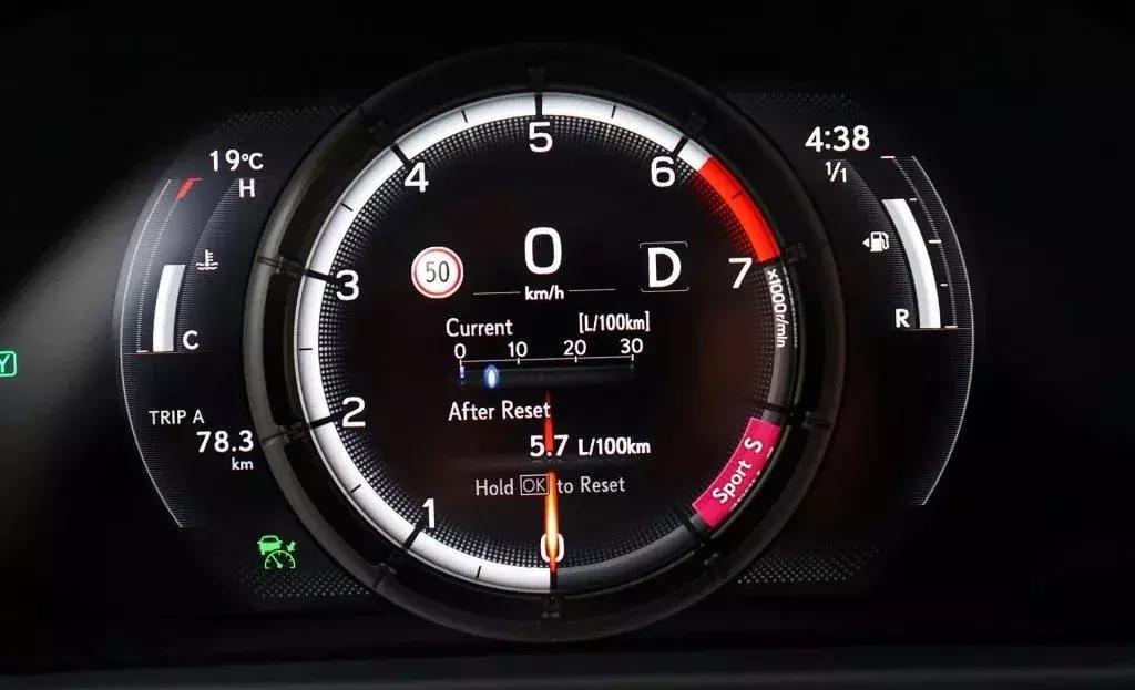 雷克萨斯ux和奥迪全新q3哪个好,哪款雷克萨斯和奥迪a6最像