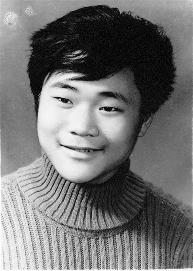 19岁创业成为亿万富翁,19岁少年白手起家成为亿万富翁