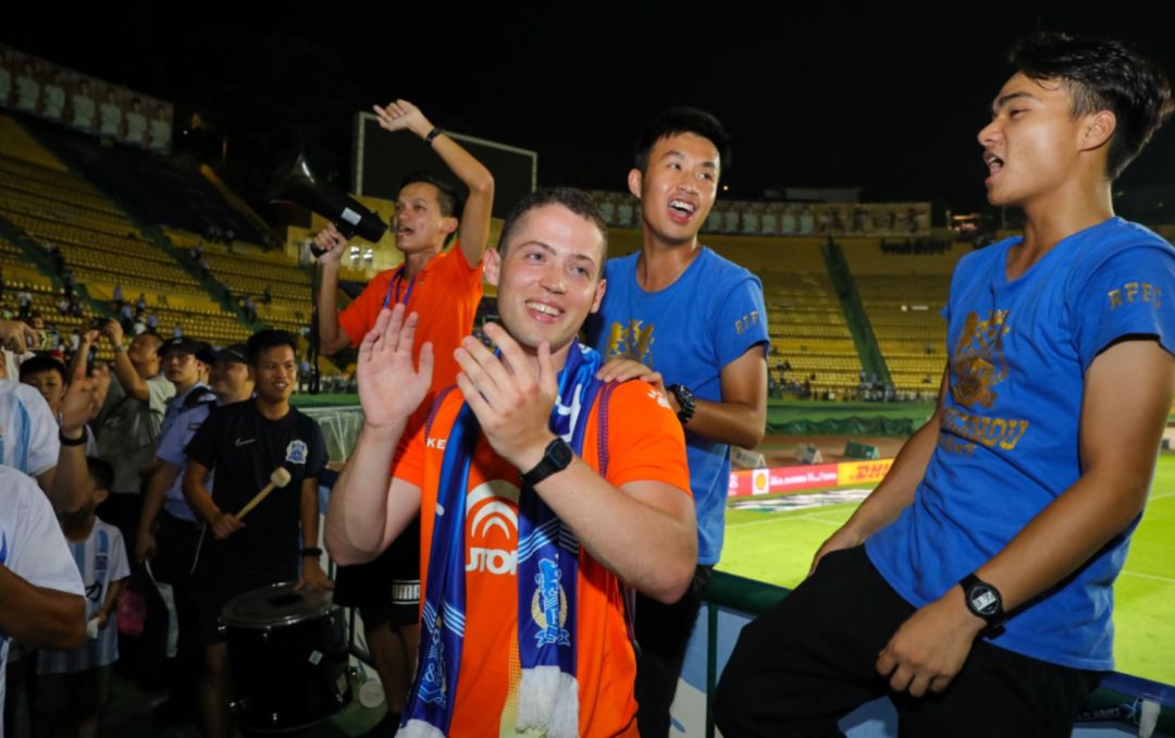 2019世界名校足球赛现场采访,第一届百年名校足球精英交流赛