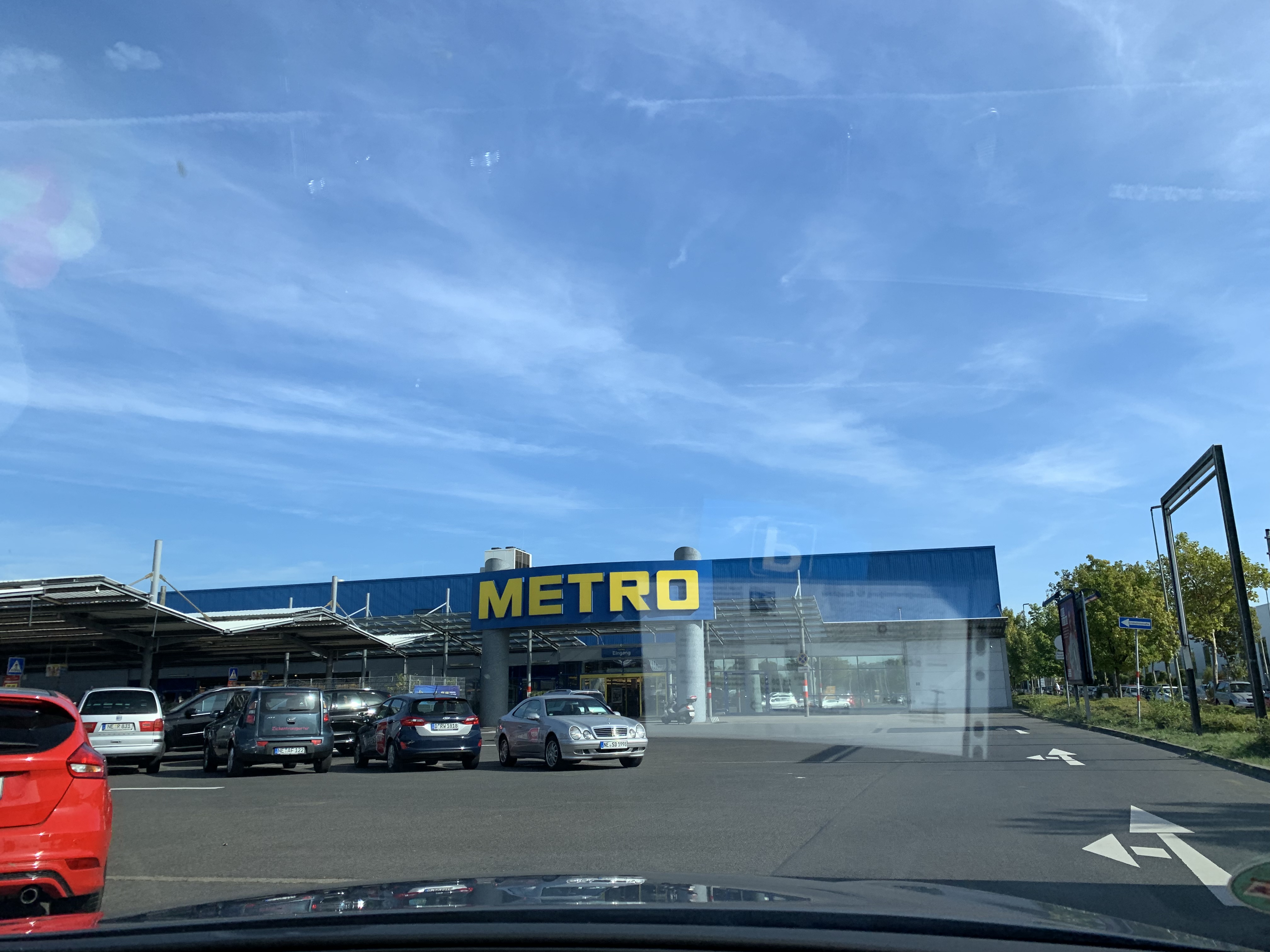 在海外开银行账号难,国内公司可以在国外开银行账号吗