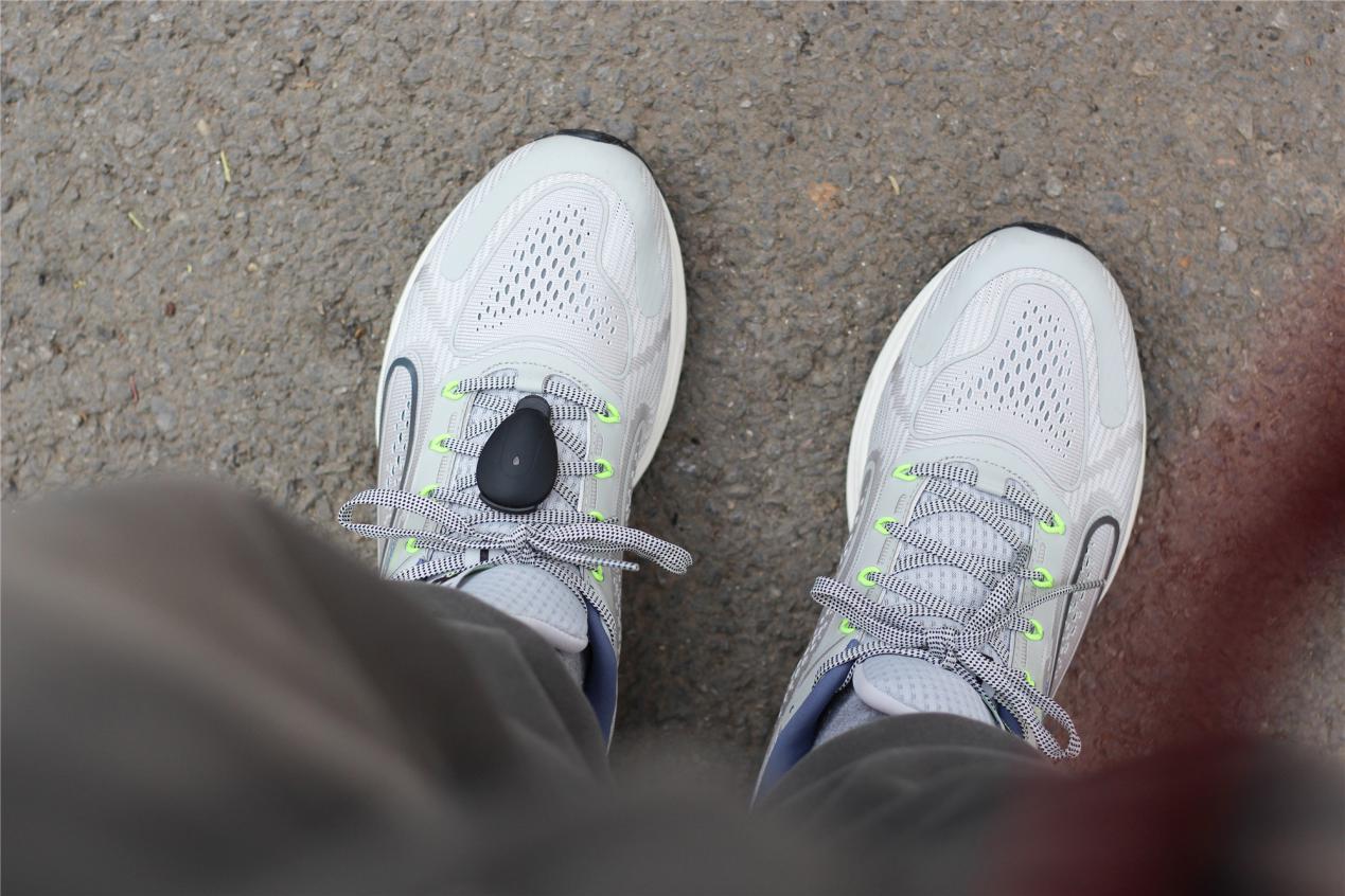 安踏咕咚联名跑鞋,咕咚安踏联名跑鞋评测