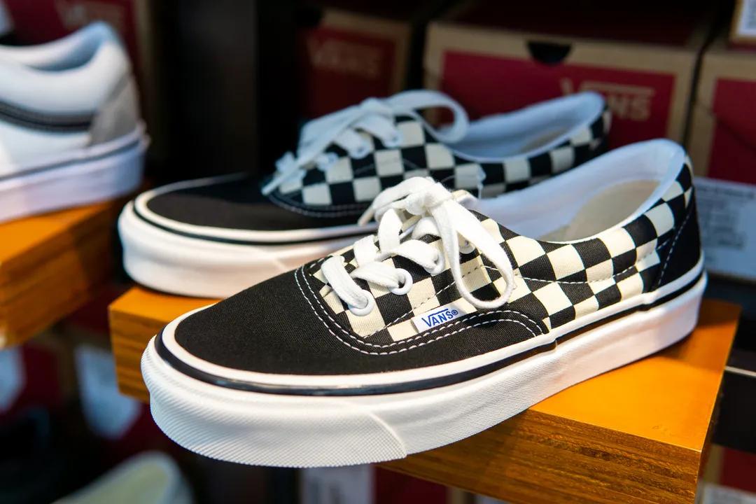 买护肤品送口红,买护肤品送化妆品