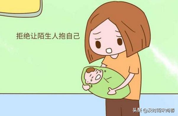 宝宝四个多月开始认人不要别人抱,婴儿几个月开始认生不让别人抱