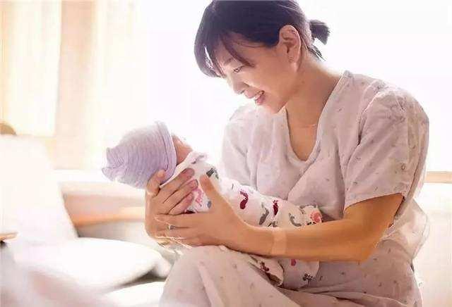 宝妈奶水不好如何调理,宝妈奶水不足怎么做能提高奶量