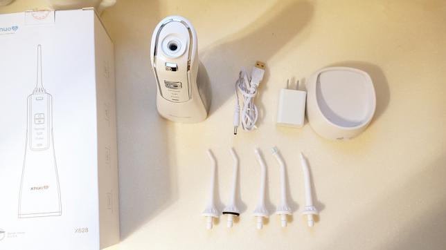 美国便携水牙线,好来便携式水牙线