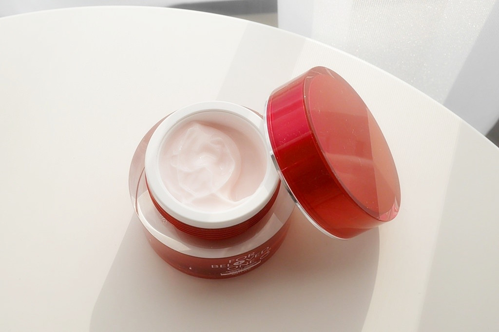 秋冬滋润补水面霜第一名,秋冬面霜超滋润保湿