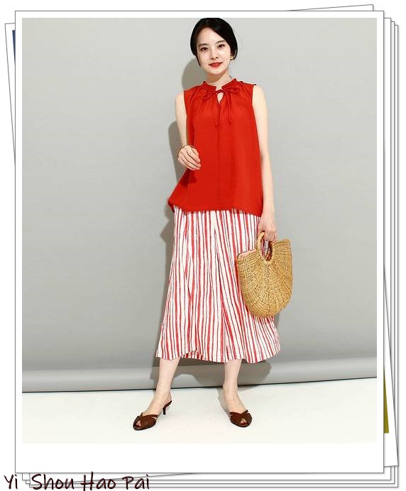 阔腿裤夏季6种最时髦的搭配方式,夏季白色垂感阔腿裤如何搭配上衣