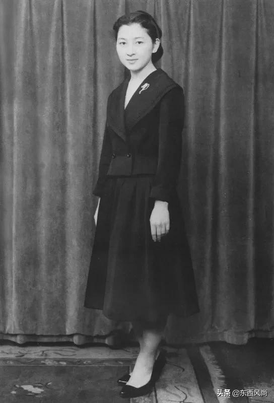 错伏美智子穿和服视频,日本皇太后美智子