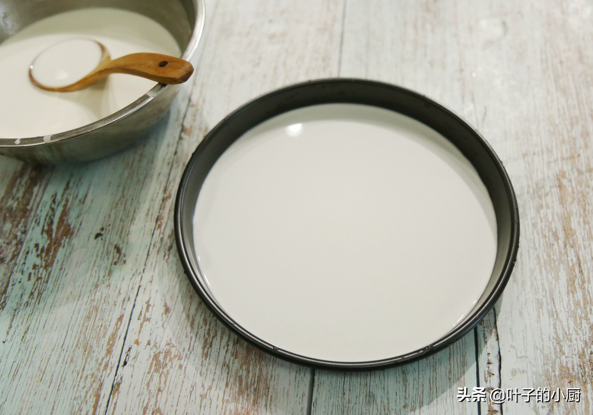 正宗做凉皮的方法和技巧,凉皮为什么发粘干裂