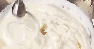 雪媚娘软糯夹心浓郁醇香,软糯可口的雪媚娘