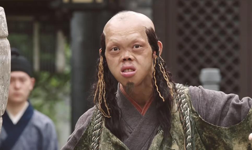 看完文松的新片,我一言难尽:赵本山的时代已经远去