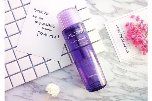 盘点四款公认好用的水乳 (不能再用的几款水乳)