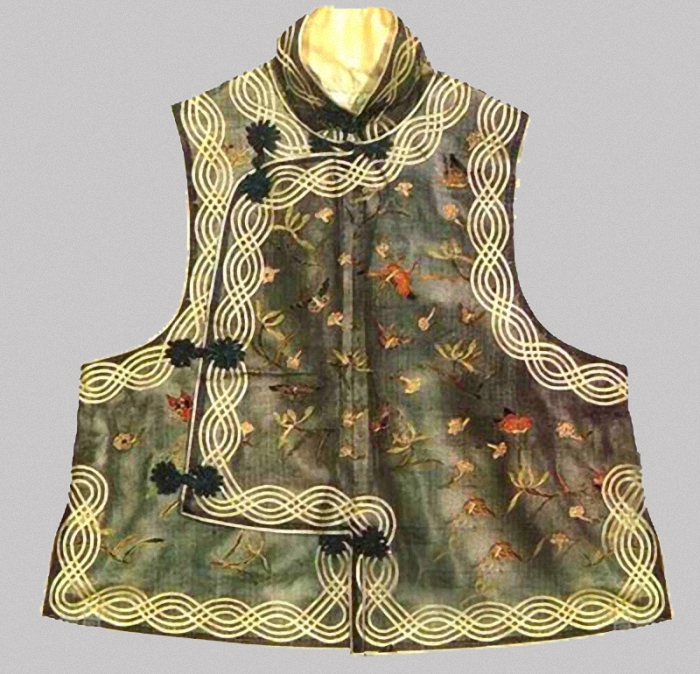 初秋马甲怎么穿好看,棋盘格针织马甲背心深秋款搭配