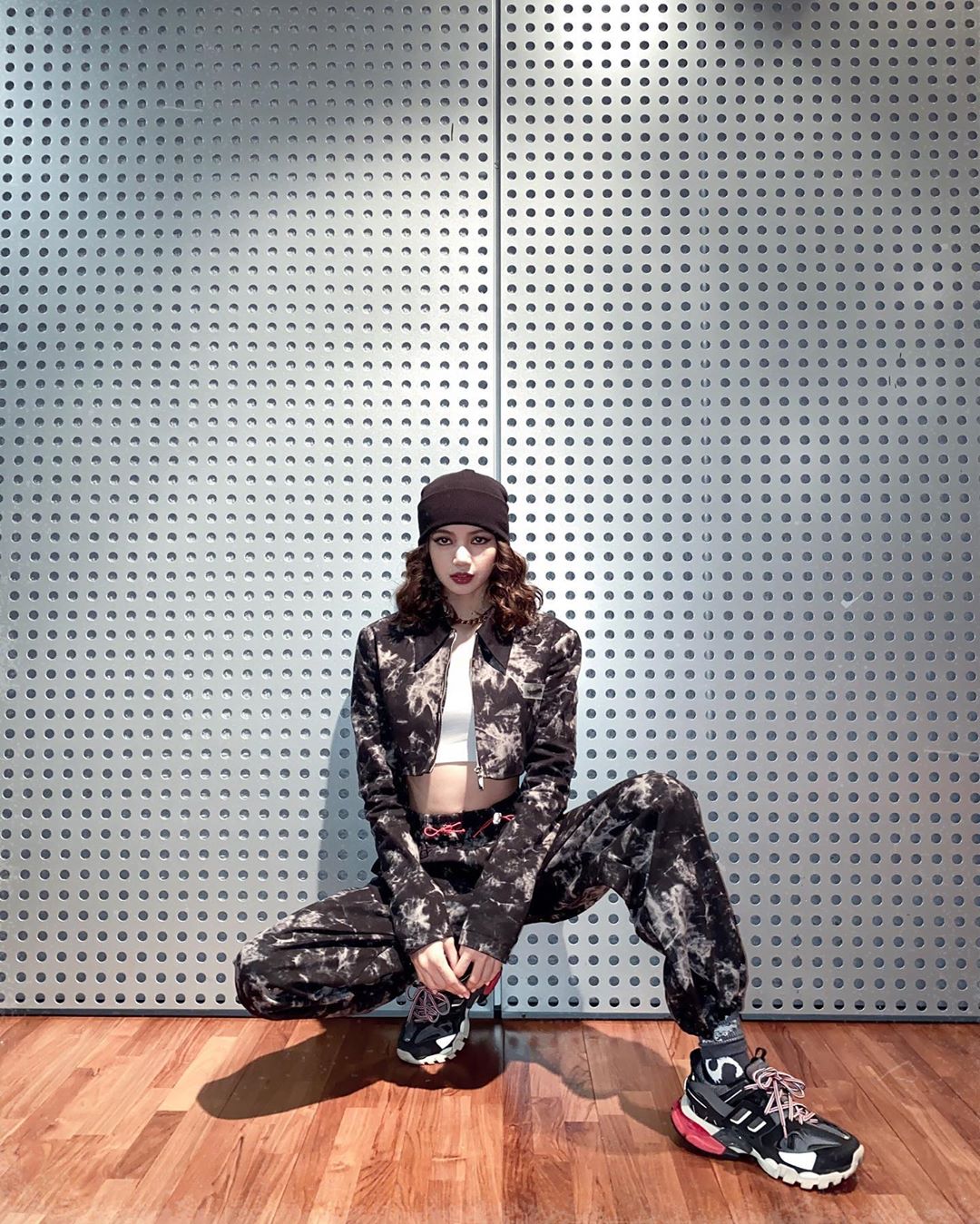 蔡徐坤虞书欣造型,蔡徐坤lisa虞书欣