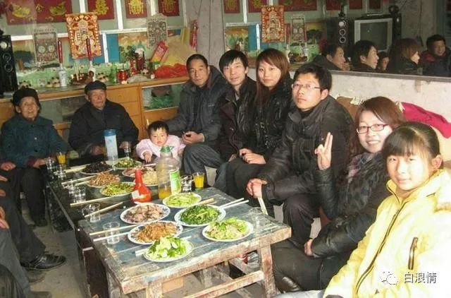 家乡过年的风俗,家乡过年的风俗的英语