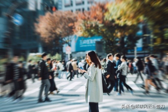 在日本做个清纯的女大学生不易，当心“*艳猎**陷阱”！