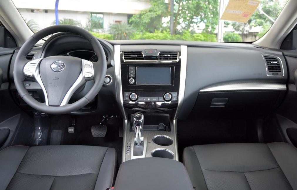 康正汽车超市深圳店,康正汽车超市启东店