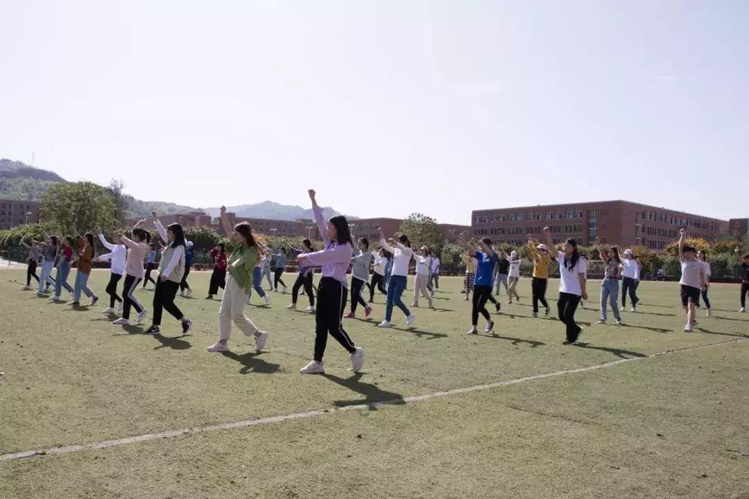 燃烧我的卡路里舞蹈完整版,燃烧你的卡路里完整