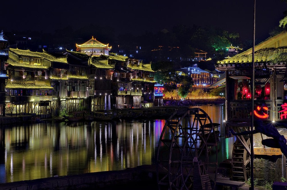 辽宁省朝阳市特色小吃饭店,辽宁各个城市的特色小吃