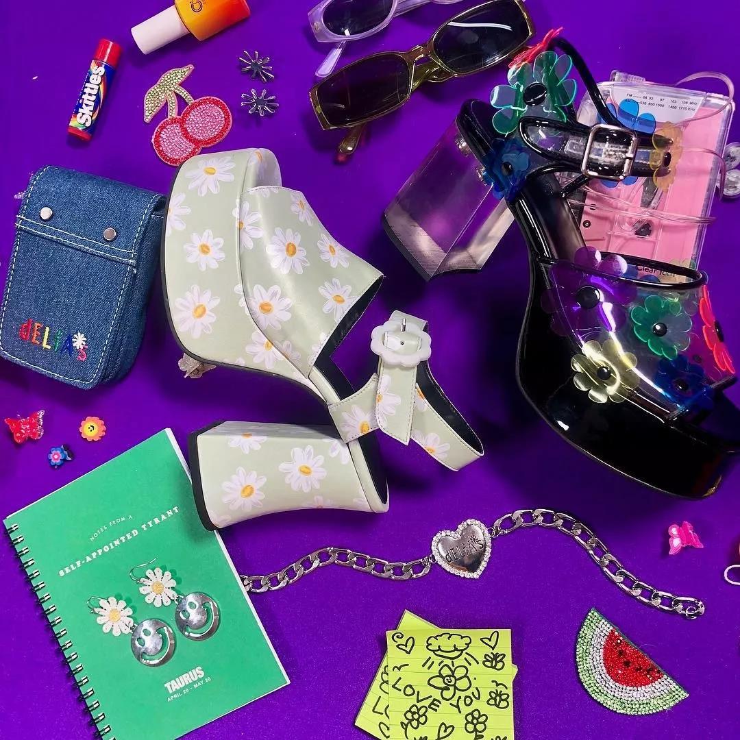 宋妍霏平价同款,朴信惠宋妍霏