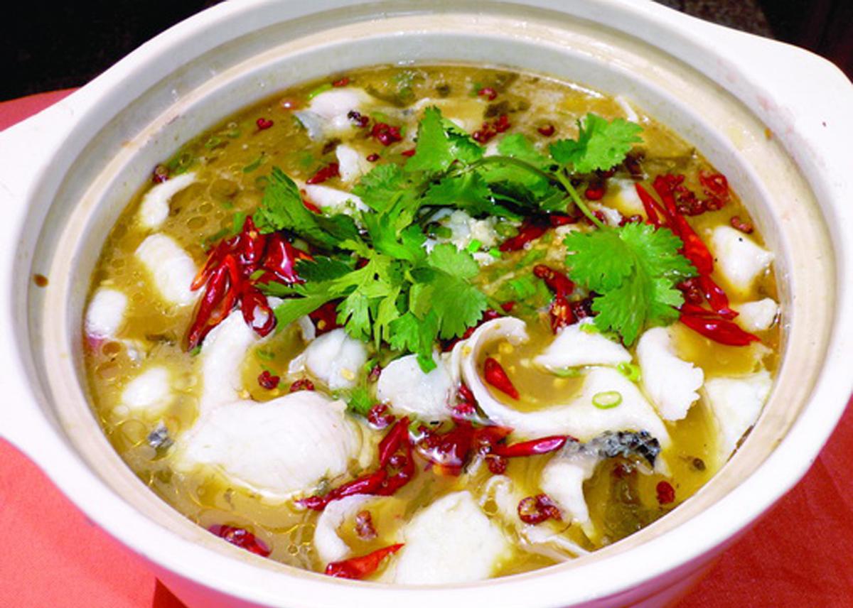 同样是鱼差别怎么那么大,草鱼和鲤鱼的区别哪个有鱼籽