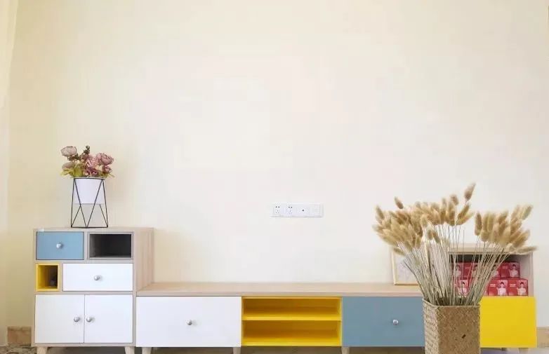 「家居小窍门」墙面清洁法,学了管用30年