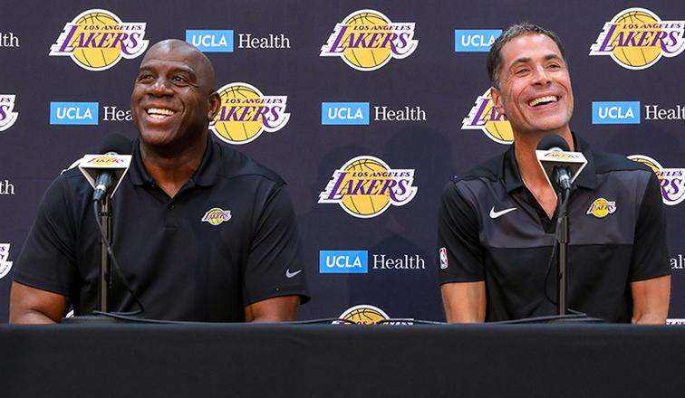 魔术师谈论今年湖人阵容,魔术师下赛季湖人阵容