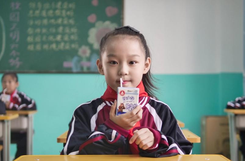 蒙牛未来星儿童佳智行成长牛奶,蒙牛未来星儿童成长牛奶青少年喝