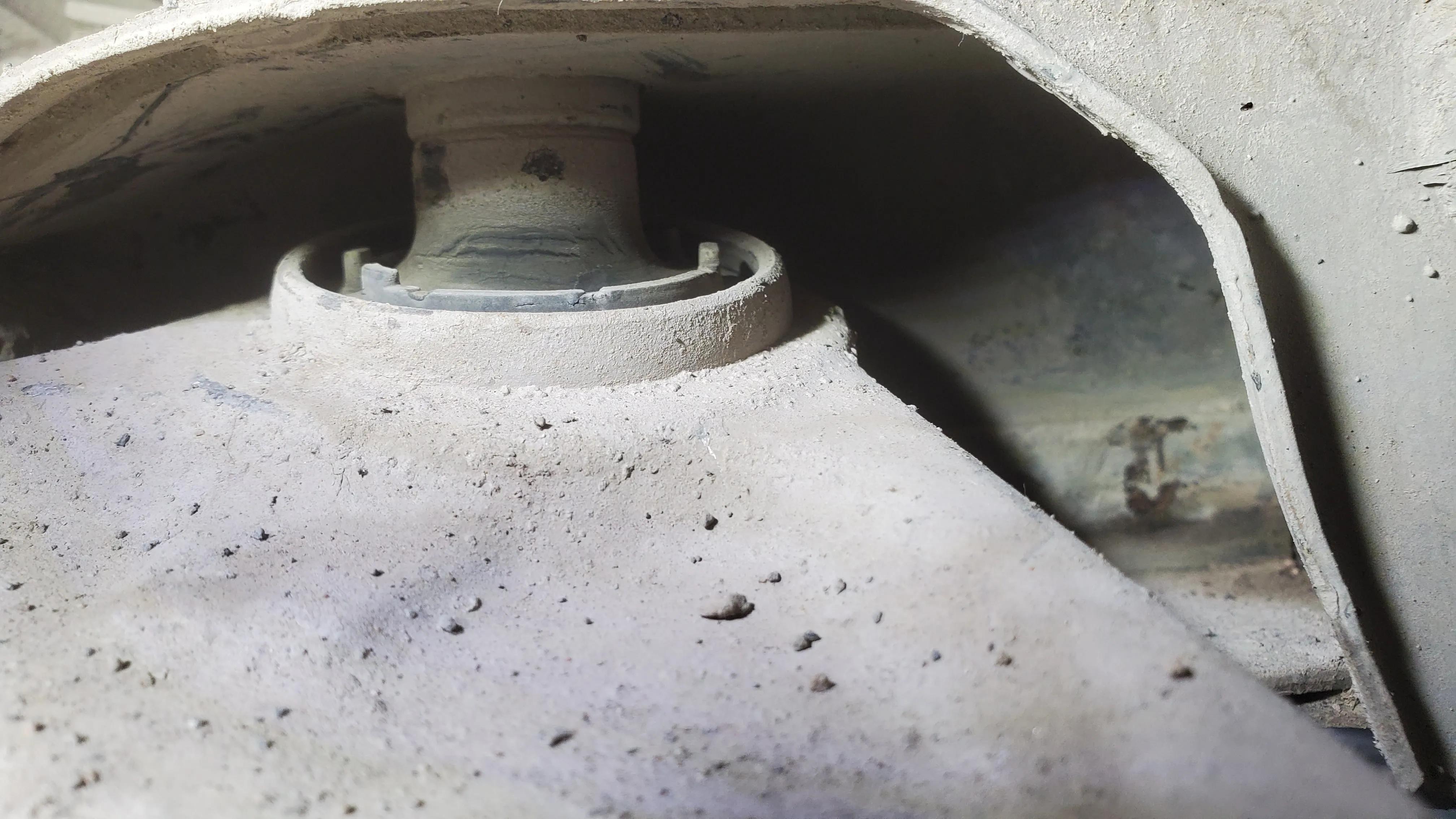 路虎揽胜极光加速左右抖动,路虎极光动力转向性能减弱