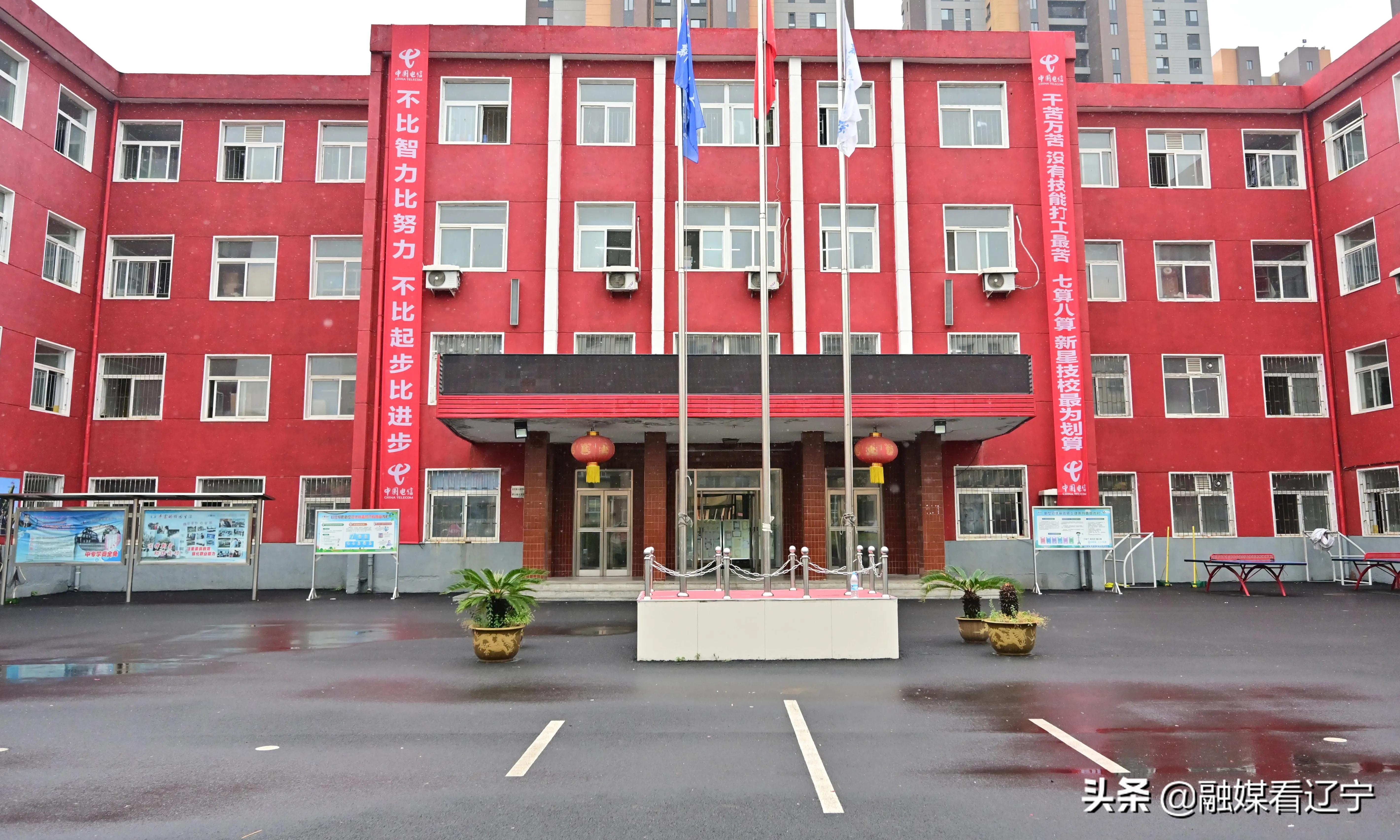 校企携手合作深化产学研融合,深化校企合作推进科技创新