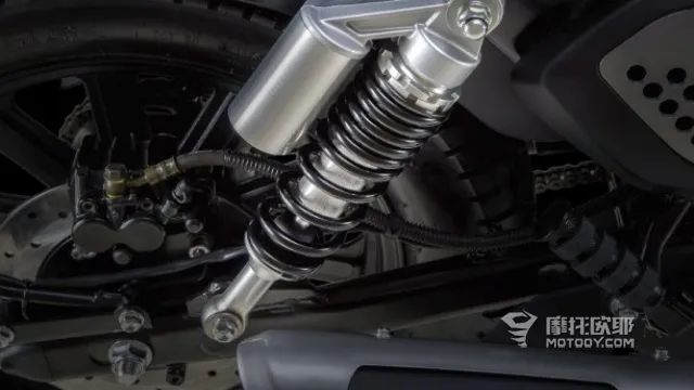 不吹不黑，谈谈多款国内在售的万元级太子车