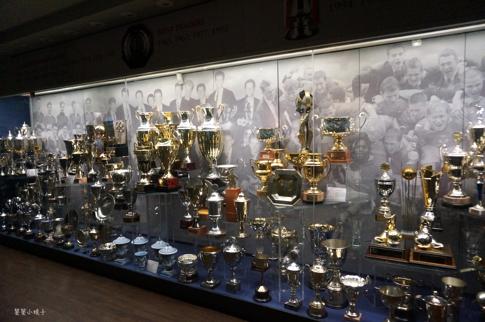 c罗重返曼联穿几号球衣,探秘更衣室