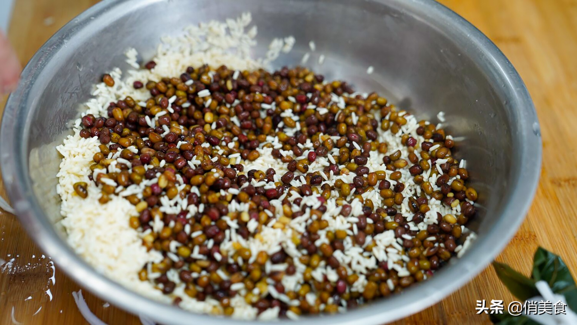 端午节如何包一个精美的粽子,端午节快要到了粽子是怎样包的