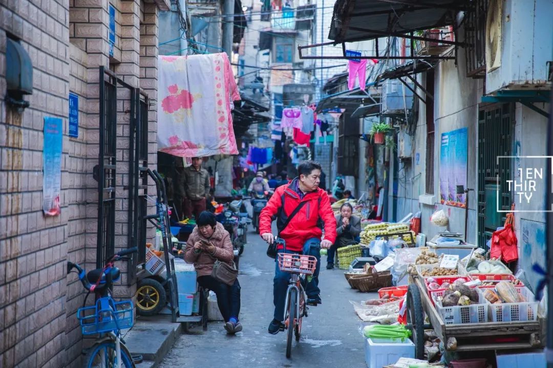 武汉花楼街好玩吗,武汉老街花楼街