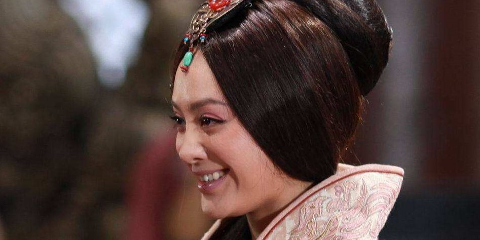 宁静没有作品只上综艺,宁静年轻时的颜值巅峰