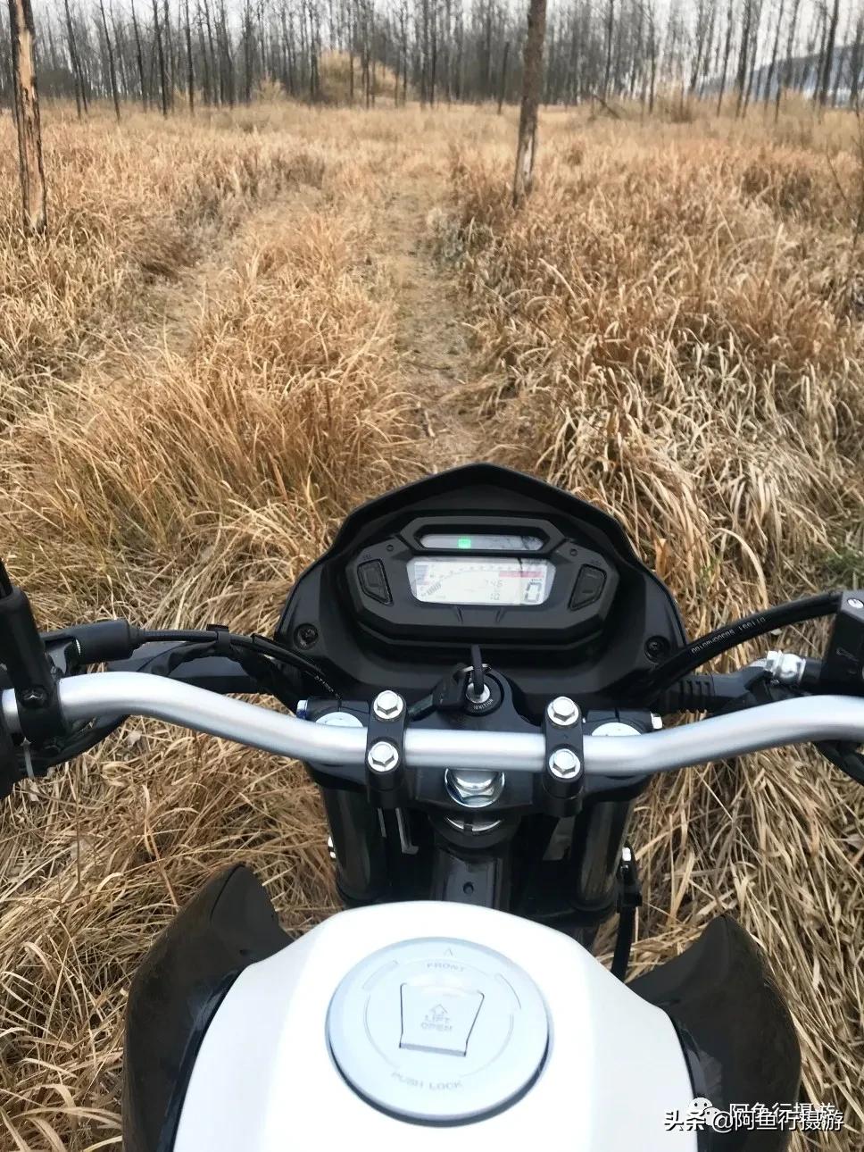 豪爵nk150是多连杆减震吗,豪爵nk150可以长途摩旅吗