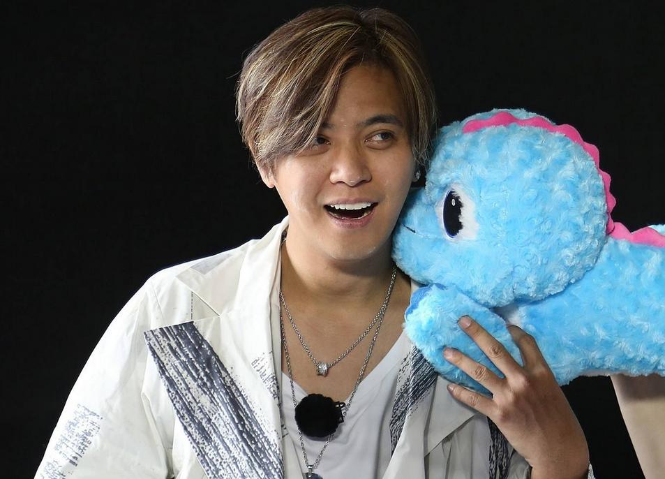 咩咩羊岳云鹏搞笑视频,极限挑战咩咩羊和岳云鹏