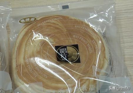 你身边可能也有！济南一年轻小伙腹泻恶心只因吃了“长毛”面包？