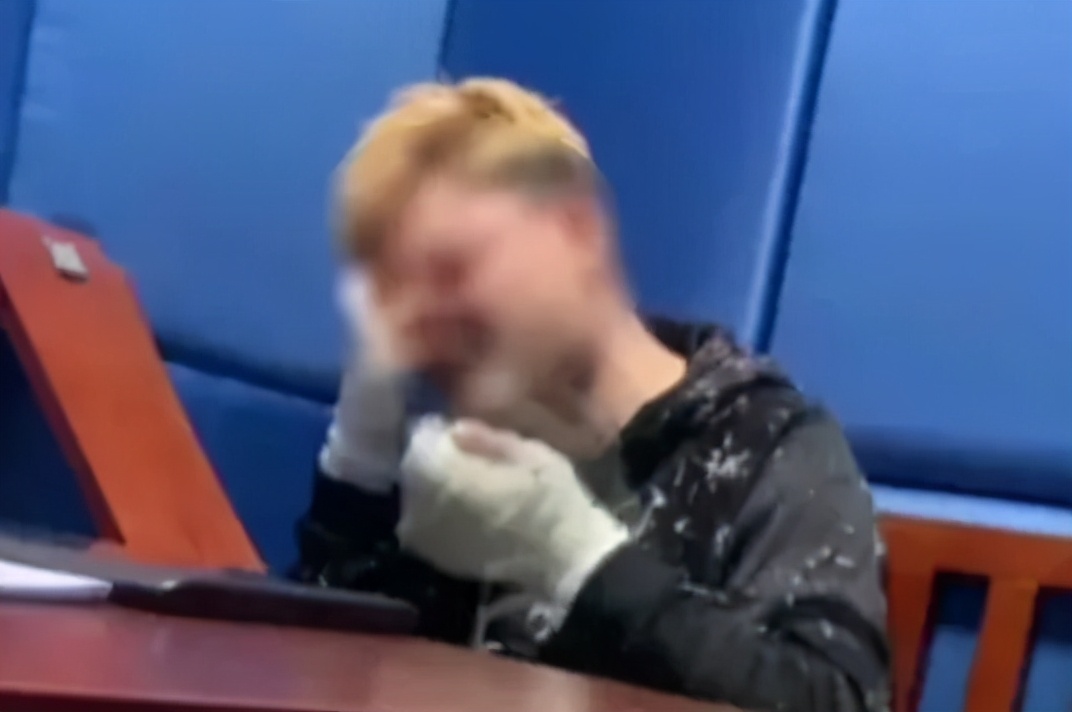 一打开全部就都爆炸了,仅一秒两秒的事......