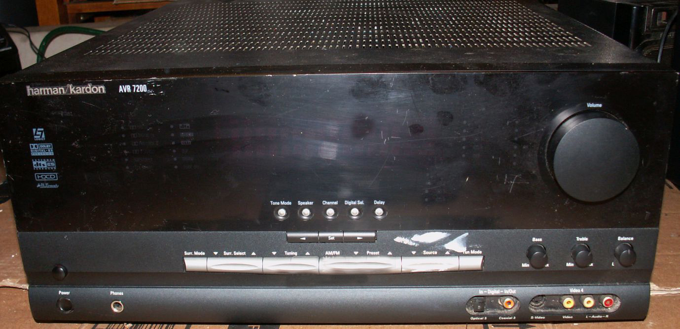 维修一台60多斤的高端影音环绕功放