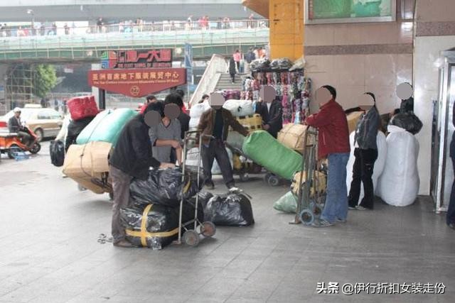 尾货服装实体店进货技巧,服装尾货批发在哪里进货