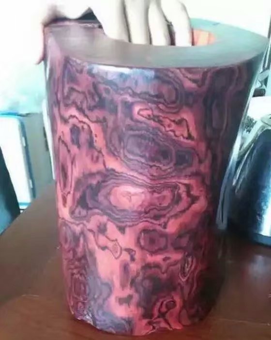 海南黄花梨和小叶紫檀金丝楠木,缅甸花梨和海南黄花梨的图片对比