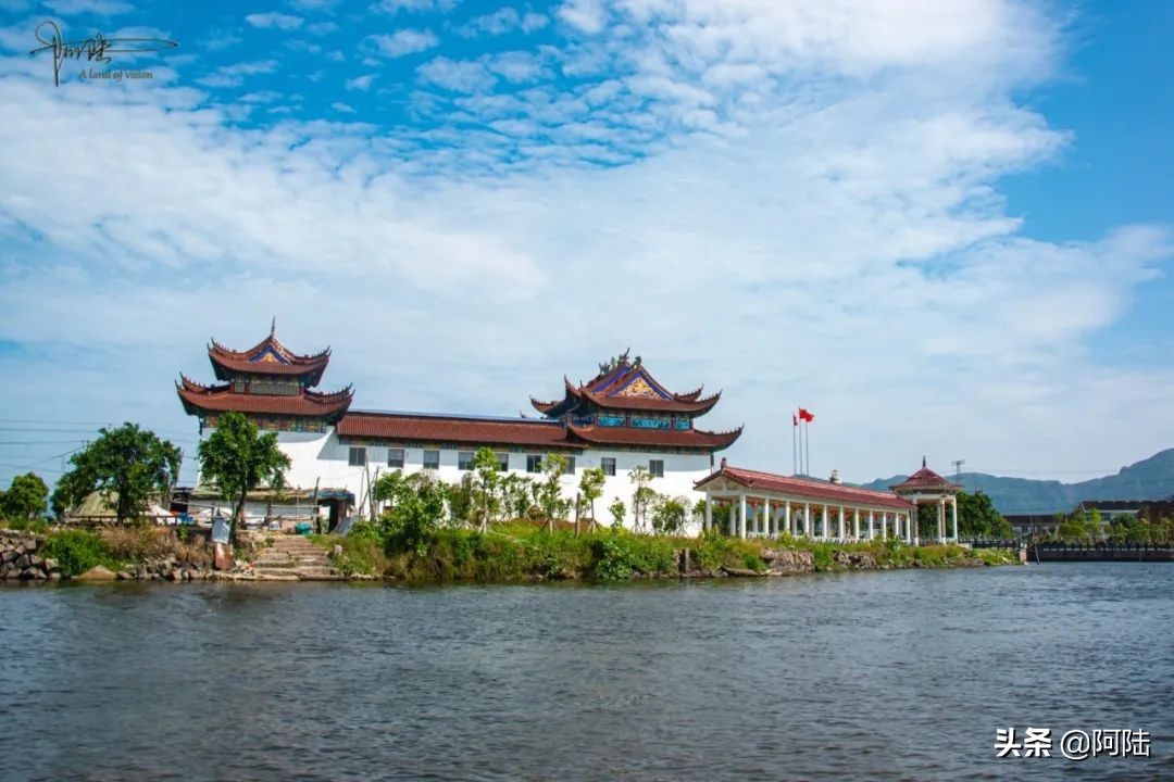 浙江温州苍南第一大镇,浙江最南端苍南