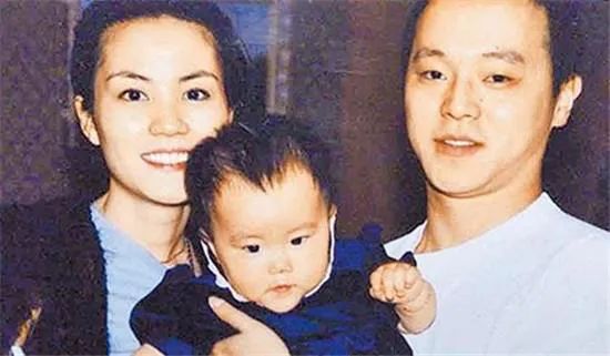 窦唯王菲窦靖童一家会同台演唱吗,窦靖童小时候像窦唯