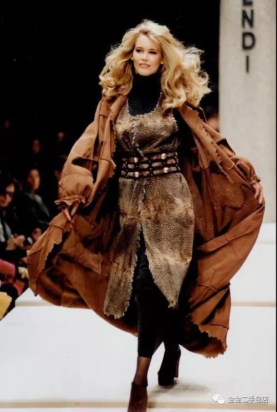 fendi皮草1995,fendi经典多色牛皮
