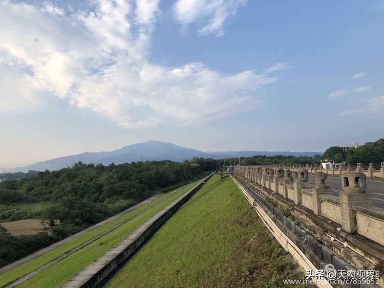 中国百慕大黑竹沟了解一下,穿越黑竹沟揭秘中国百慕大