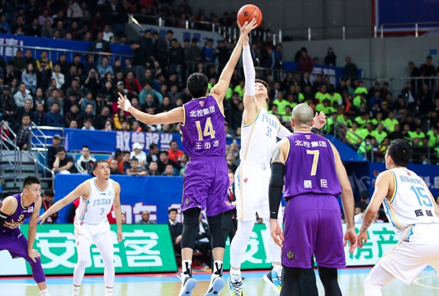 小斯在cba打了多久,小斯告别cba