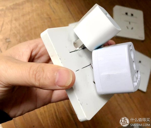 无边框开关插座,无边框开关插座拆解