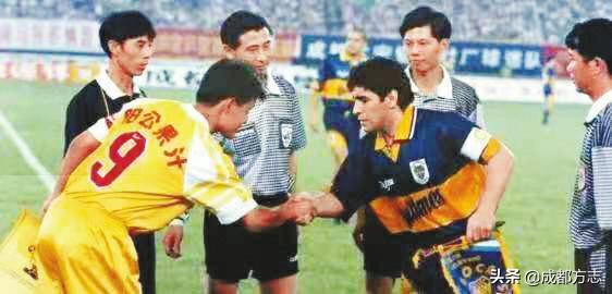 成都体育中心是怎么发现古墓的,成都最具历史底蕴的地方